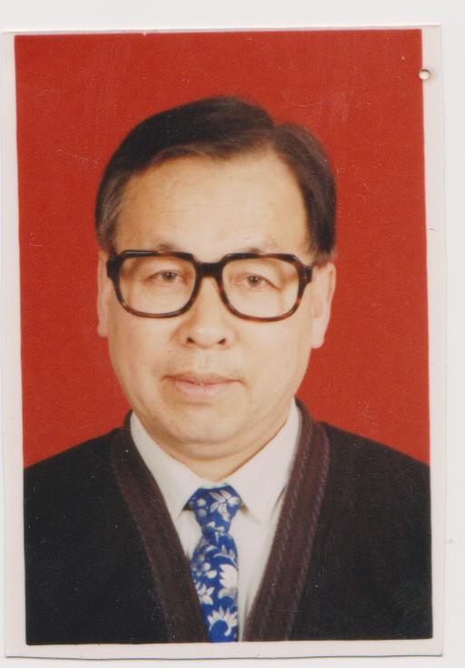 2、张定安（二届）.jpg